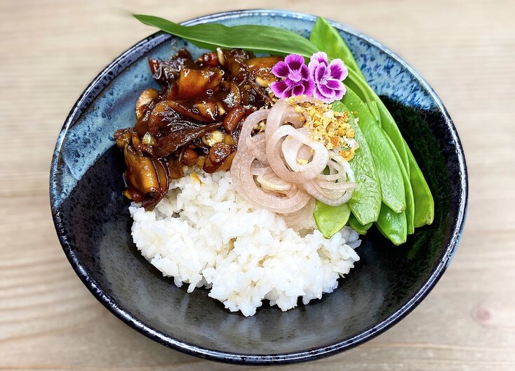 Caramelised Spicy Mushroom Donburi