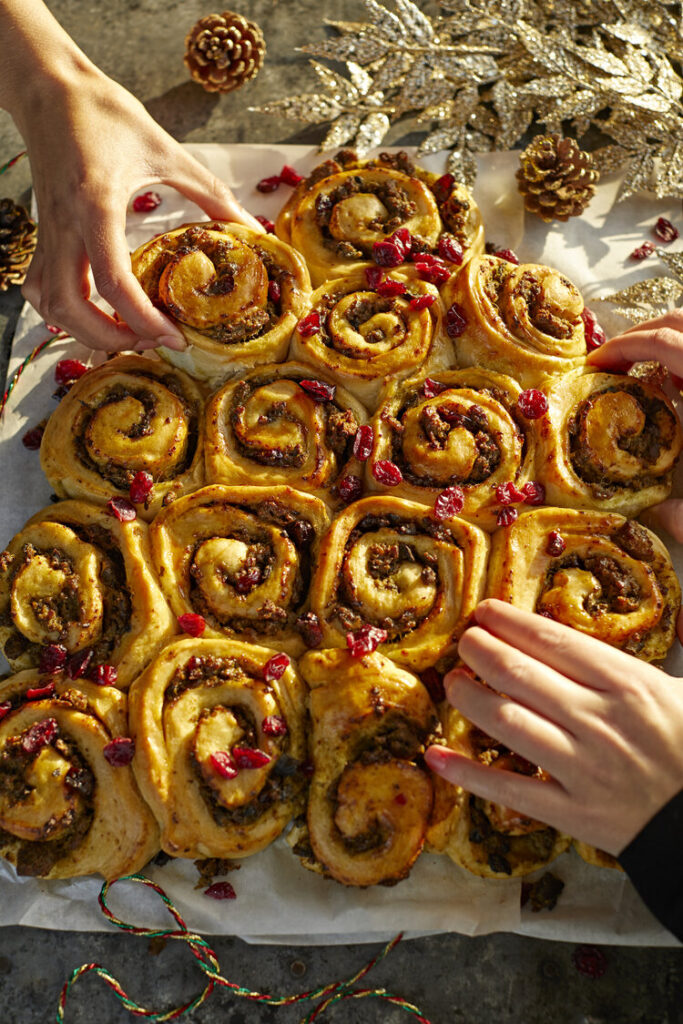 Moving Mountains pull apart Christmas Tree recipe