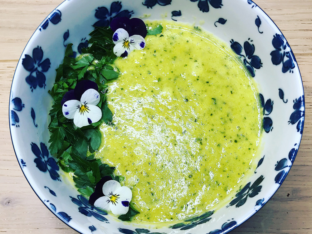 Thai Green Sweetcorn Soup